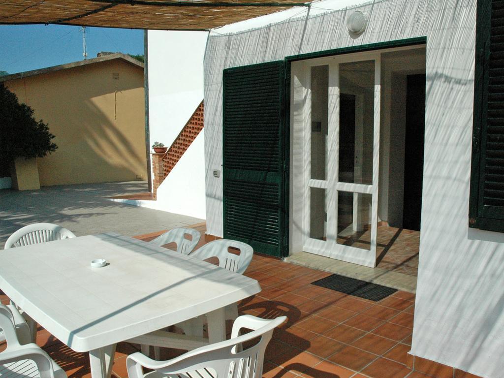 Casa Del Mandorlo Διαμέρισμα Marina di Campo Δωμάτιο φωτογραφία